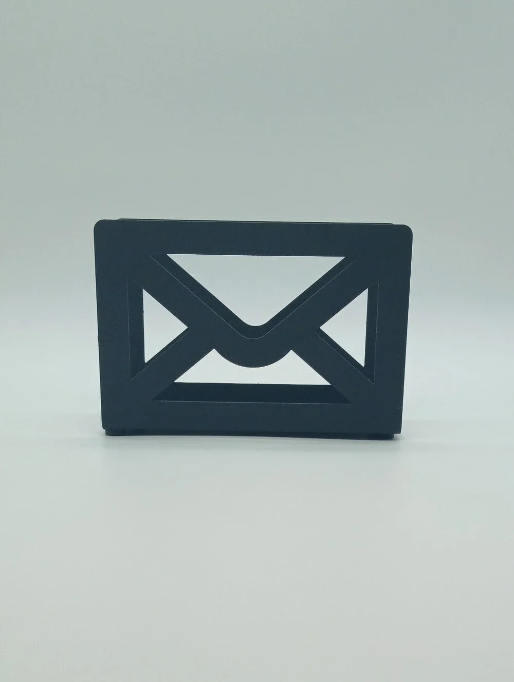 MyGift Black Metal Desktop Mail Holder with Cutout Envelope Design